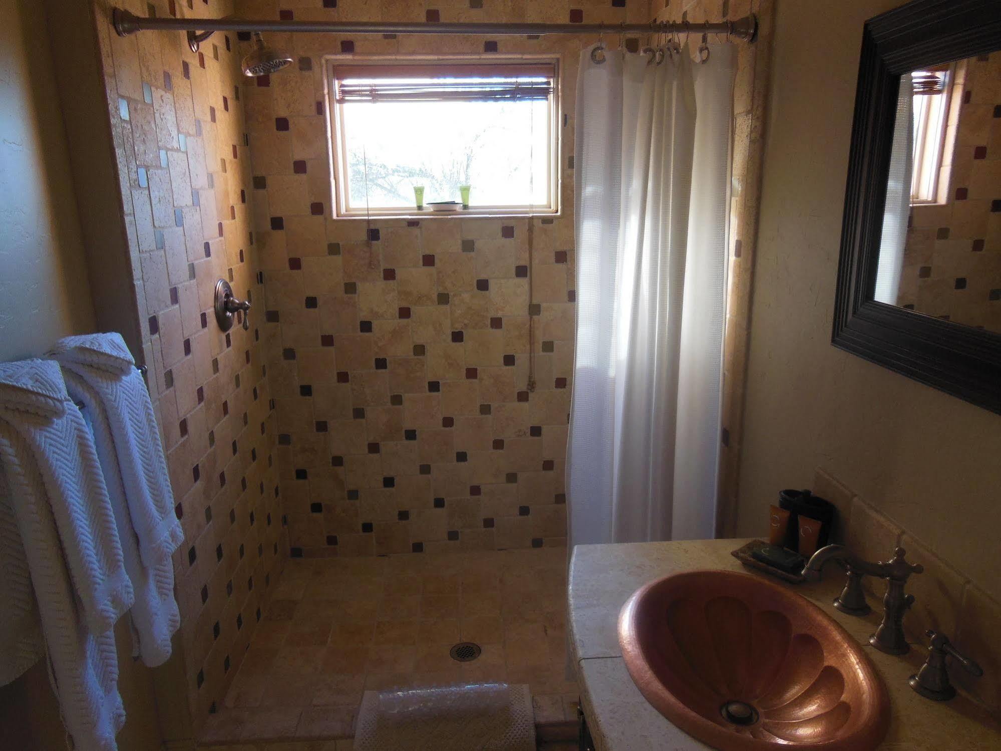 The Suncatcher Fine Country Inn Tanque Verde Extérieur photo